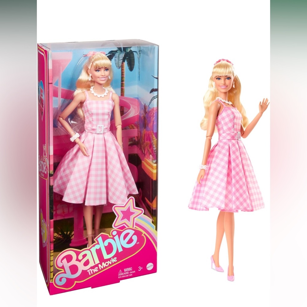 Barbie The Movie Doll. Margot Robbie Sculpt Face